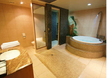 Beverly Garden Motel Chiayi Extérieur photo
